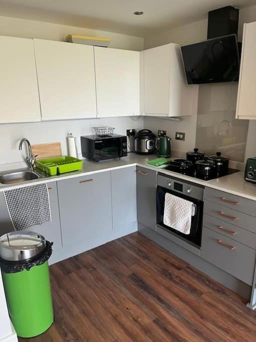 Peaceful 2Br Hideout With Instant Self Check-In At Kelham Island Retreat Apartment Sheffield Exterior photo